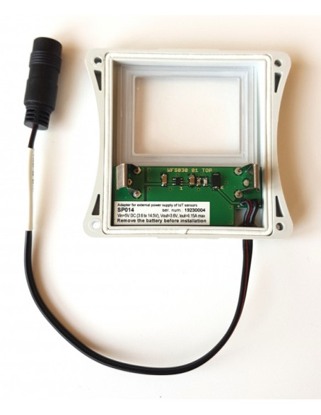 Adaptateur pour alimentation externe de capteur IoT avec sortie radio vers le réseau Sigfox