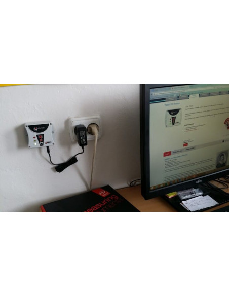 Moniteur de CO2 avec capteur de dioxyde de carbone intégré