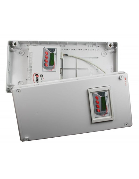 Enregistreur de données MS6D dans un boîtier de protection IP54 avec borne de connexion sur le couvercle